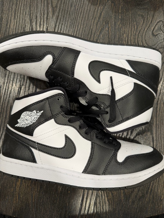 Jordan Shoes - Nike Air Jordan 1 Mid Black White PANDA New Shoes Women size 10.5 like new